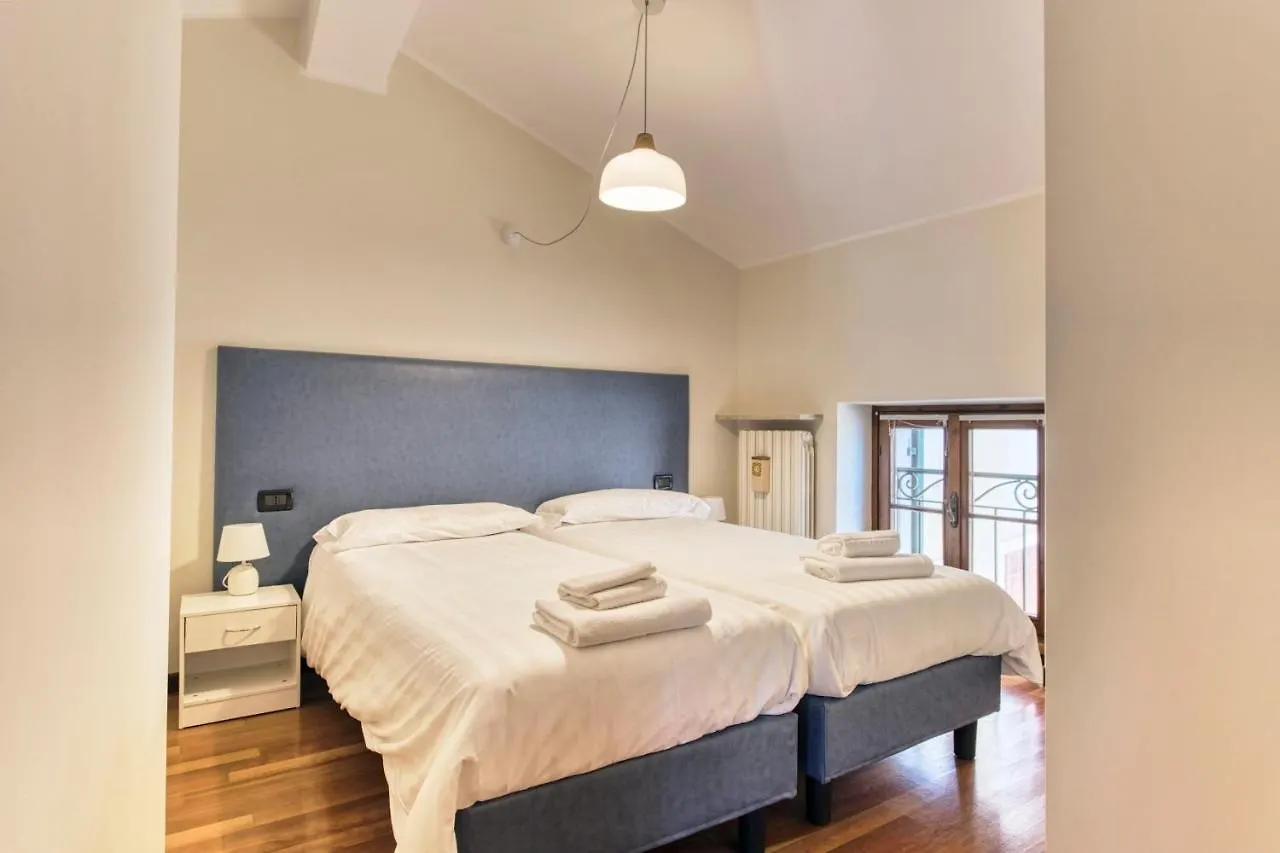 Apartment Appartamenti Fiori Del Lago Garda